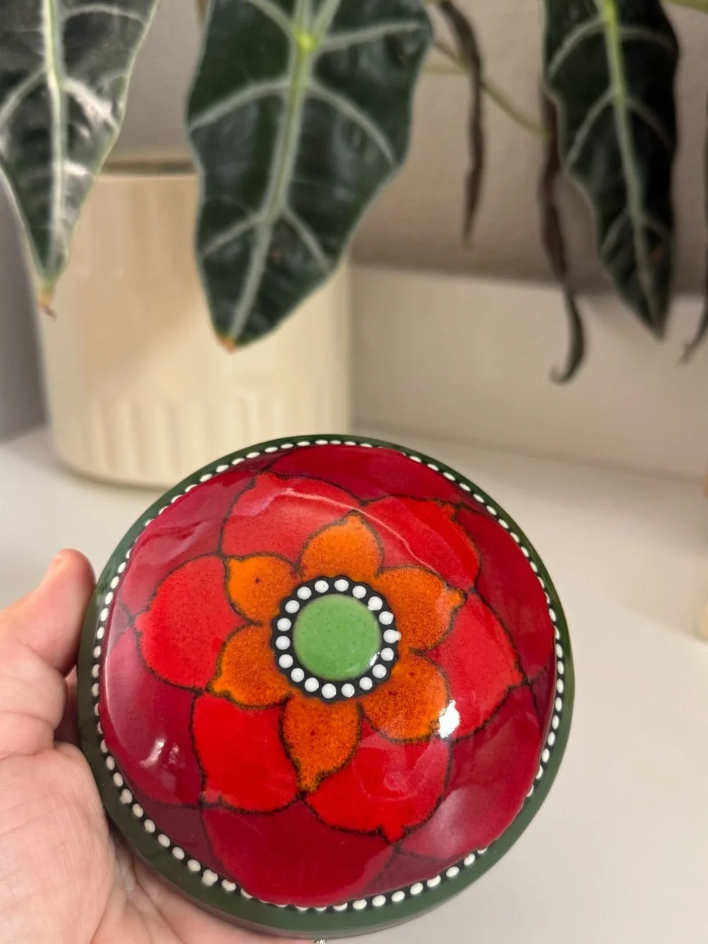 N/A vibrant red